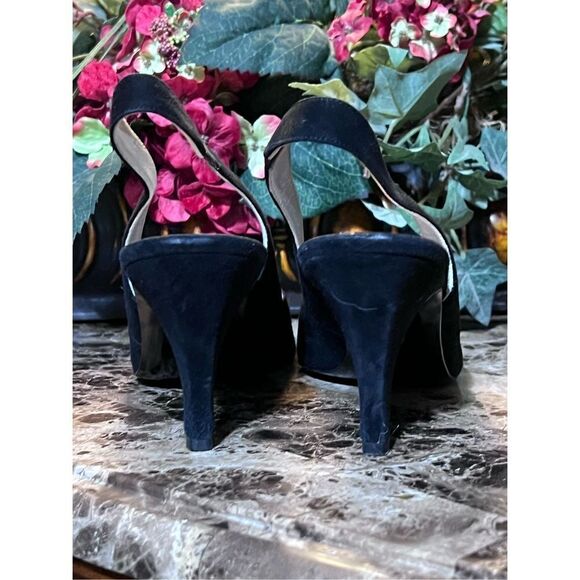ST. JOHN Suede Vintage Slingback with Rhinestone Size 8.5 - Picture 5 of 5